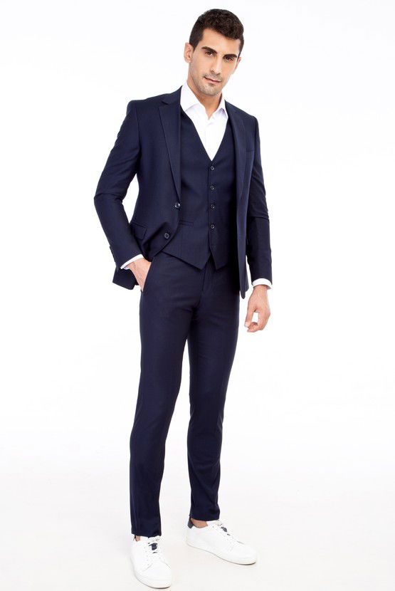 Erkek Giyim - Slim Fit Yelekli Takım Elbise