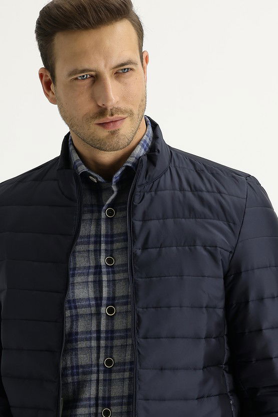 Erkek Giyim - Slim Fit Kapitone Spor Mont
