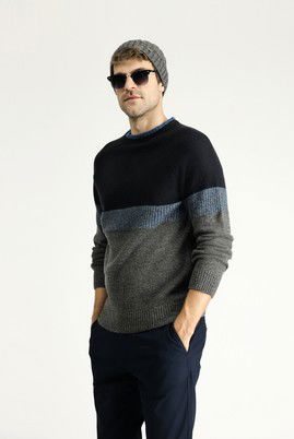 Bisiklet Yaka Slim Fit Dar Kesim Desenli Triko Kazak