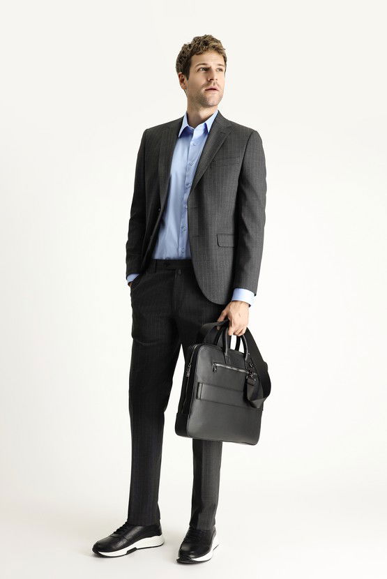 Erkek Giyim - Slim Fit Dar Kesim Yünlü Çizgili Takım Elbise