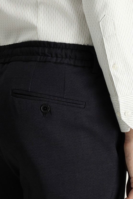 Erkek Giyim - Super Slim Fit Ekstra Dar Kesim Beli Lastikli İpli Likralı Desenli Klasik Kumaş Pantolon