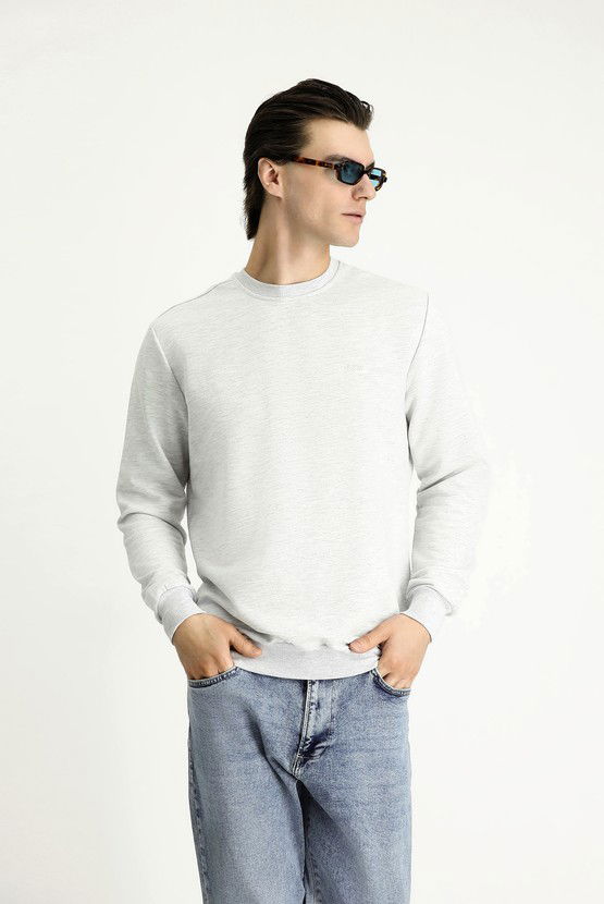 Erkek Giyim - Bisiklet Yaka Regular Fit Nakışlı Pamuklu Sweatshirt