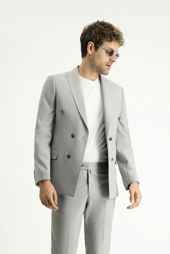 Erkek Giyim - Super Slim Fit Ekstra Dar Kesim Kruvaze Çizgili Takım Elbise