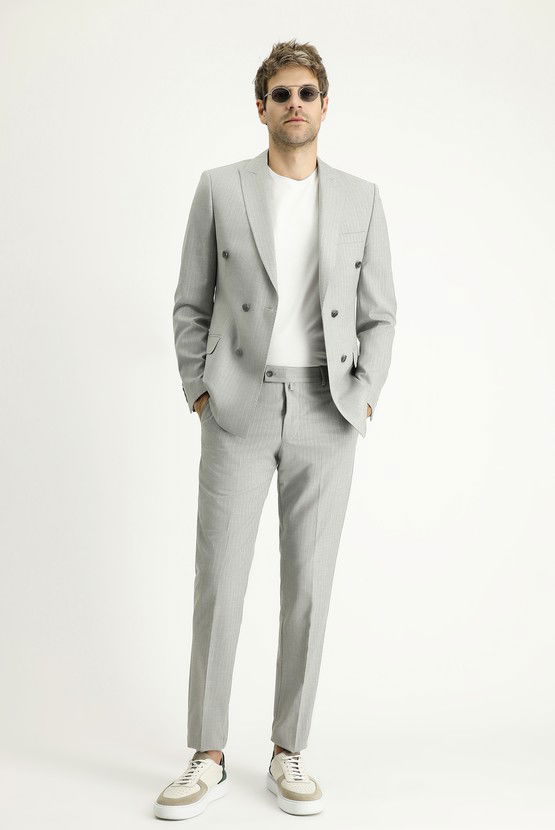 Erkek Giyim - Super Slim Fit Ekstra Dar Kesim Kruvaze Çizgili Takım Elbise