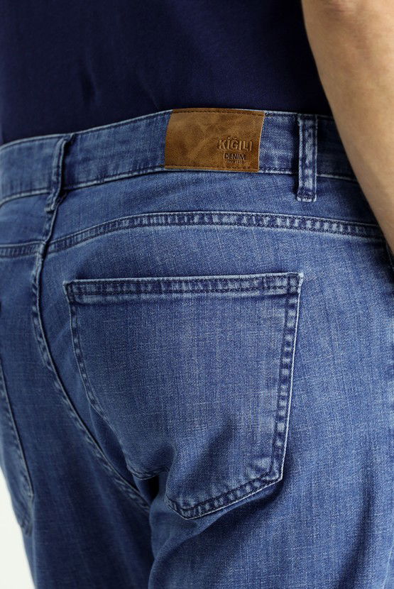 Erkek Giyim - Slim Fit Dar Kesim Likralı Denim Pantolon