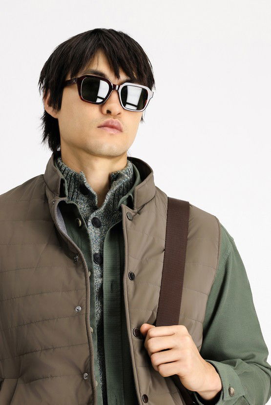 Erkek Giyim - Slim Fit Dar Kesim Spor Kapitone Yelek