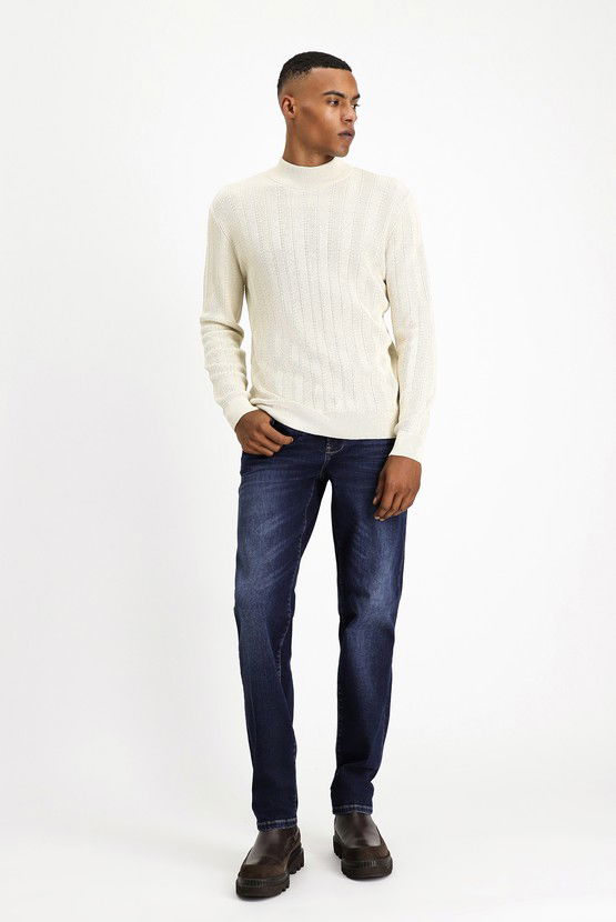 Erkek Giyim - Bato Yaka Slim Fit Dar Kesim Desenli Pamuklu Triko Kazak