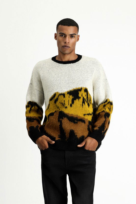 Erkek Giyim - Bisiklet Yaka Oversize Desenli Triko Kazak