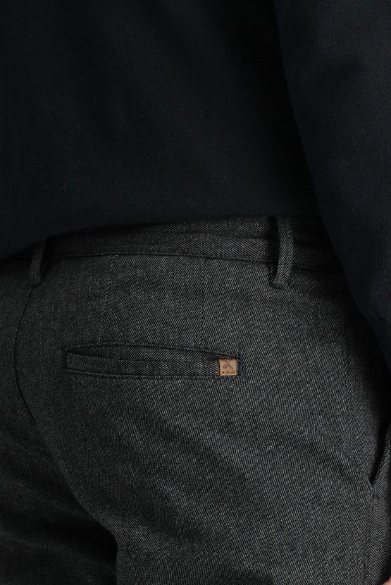 Erkek Giyim - Slim Fit Dar Kesim Likralı Kanvas / Chino Pantolon