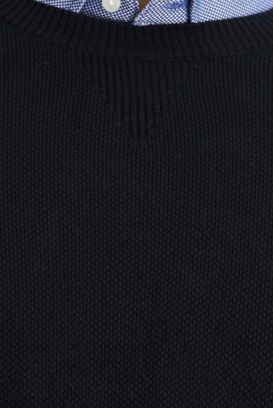 Erkek Giyim - Bisiklet Yaka Slim Fit Dar Kesim Desenli Pamuklu Triko Kazak