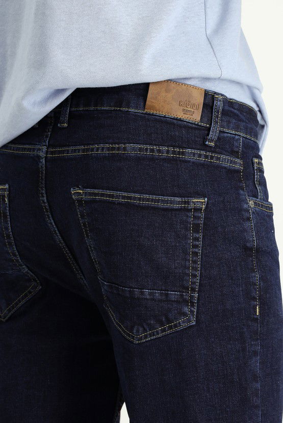 Erkek Giyim - Slim Fit Dar Kesim Likralı Denim Pantolon