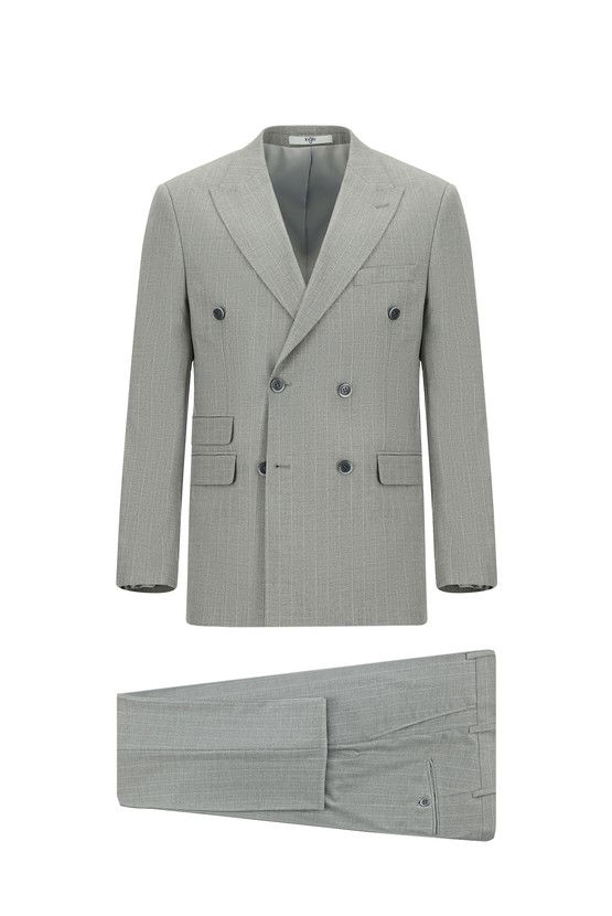 Erkek Giyim - Slim Fit Dar Kesim Çizgili Kruvaze Takım Elbise