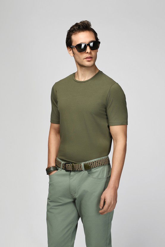 Erkek Giyim - Bisiklet Yaka Slim Fit Dar Kesim Pamuklu Tişört