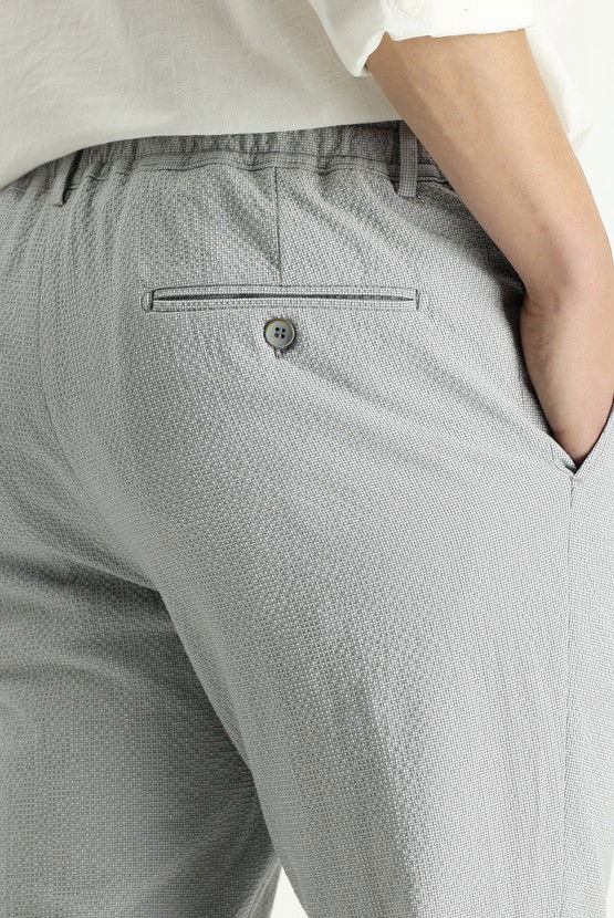 Erkek Giyim - Super Slim Fit Ekstra Dar Kesim Beli Lastikli İpli Gofre Likralı Klasik Kumaş Pantolon