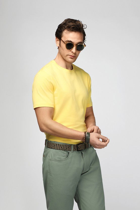 Erkek Giyim - Bisiklet Yaka Slim Fit Dar Kesim Süprem Pamuklu Tişört