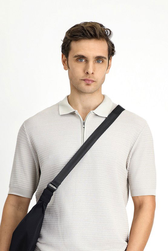 Erkek Giyim - Slim Fit Dar Kesim Pamuk Desenli Fermuarlı Polo Yaka Tişört