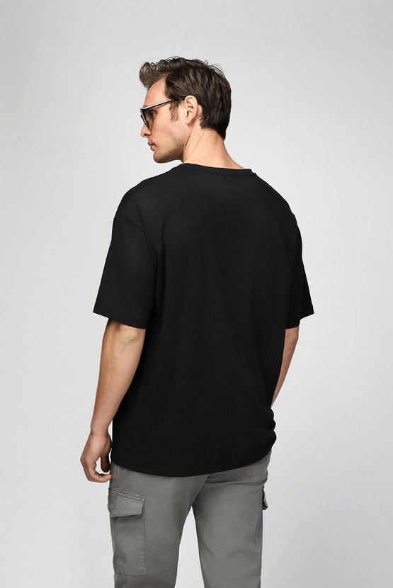 Erkek Giyim - Bisiklet Yaka Slim Fit Dar Kesim Baskılı Pamuklu Tişört