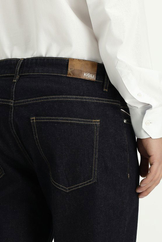 Erkek Giyim - Regular Fit Likralı Denim Pantolon