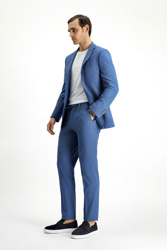 Erkek Giyim - Super Slim Fit Ekstra Dar Kesim Çizgili Beli Lastikli İpli Gofre Takım Elbise