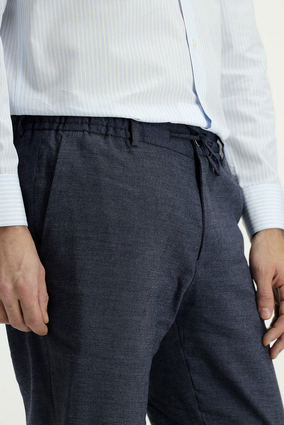 Erkek Giyim - Slim Fit Dar Kesim Beli Lastikli İpli Keten Karışımlı Pantolon