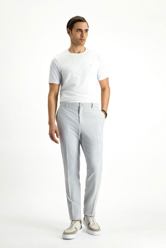 Erkek Giyim - Super Slim Fit Ekstra Dar Kesim Likralı Çizgili Klasik Kumaş Pantolon