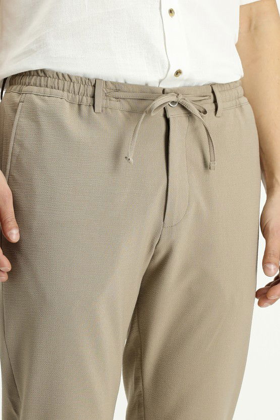 Erkek Giyim - Super Slim Fit Ekstra Dar Kesim Beli Lastikli İpli Gofre Likralı Klasik Kumaş Pantolon