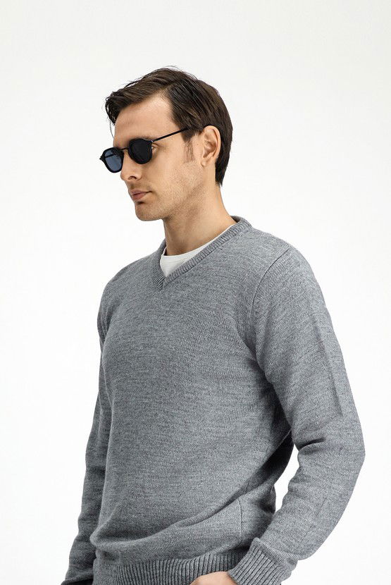 Erkek Giyim - V Yaka Regular Fit Triko Kazak