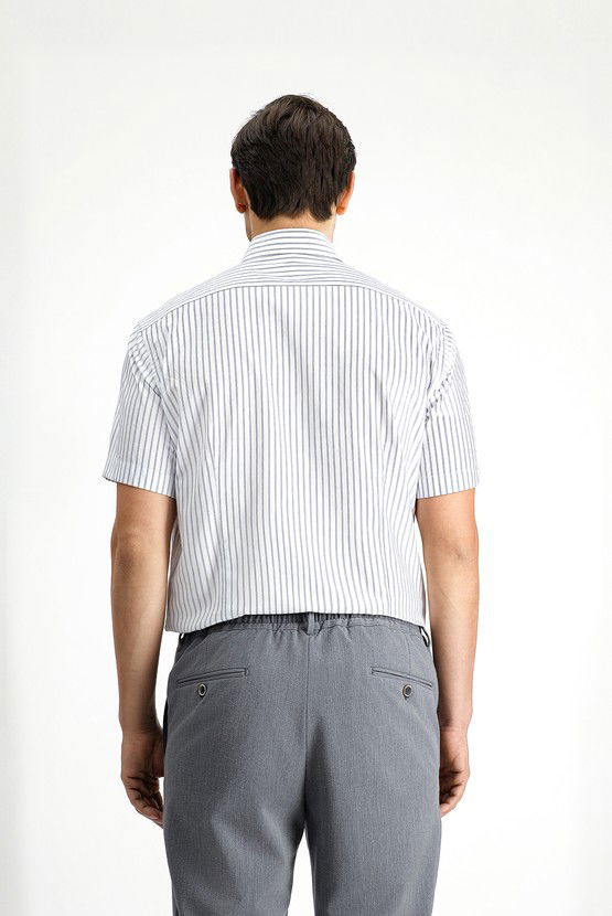 Erkek Giyim - Kısa Kol Slim Fit Dar Kesim Pamuk Çizgili Gömlek