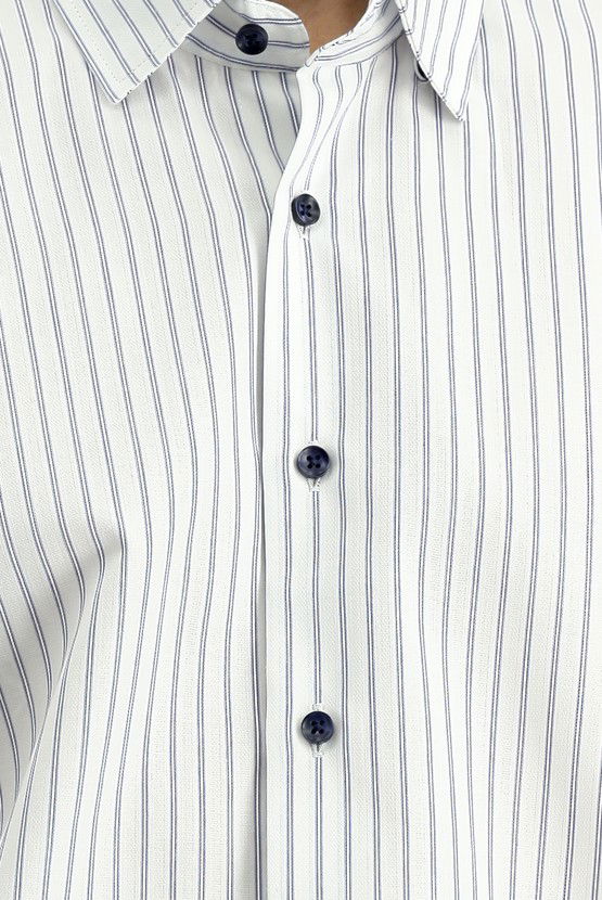 Erkek Giyim - Kısa Kol Slim Fit Dar Kesim Pamuk Çizgili Gömlek