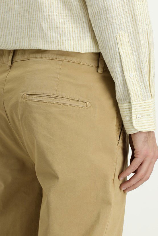 Erkek Giyim - Regular Fit Likralı Kanvas / Chino Pantolon