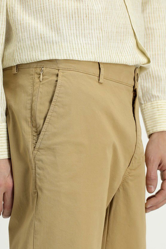 Erkek Giyim - Regular Fit Likralı Kanvas / Chino Pantolon
