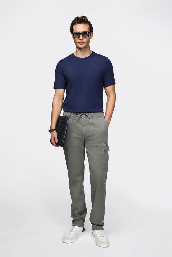 Erkek Giyim - Bisiklet Yaka Slim Fit Dar Kesim Süprem Pamuklu Tişört