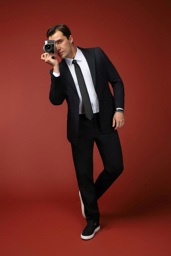 Erkek Giyim - Slim Fit Dar Kesim Pamuklu Lyocell Kruvaze Takım Elbise