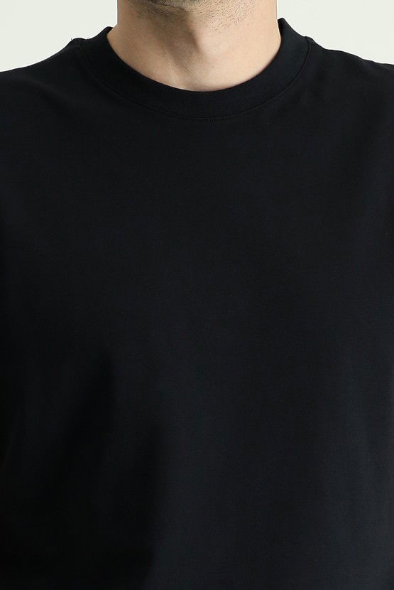 Erkek Giyim - Bisiklet Yaka Slim Fit Dar Kesim Süprem Pamuk Tişört