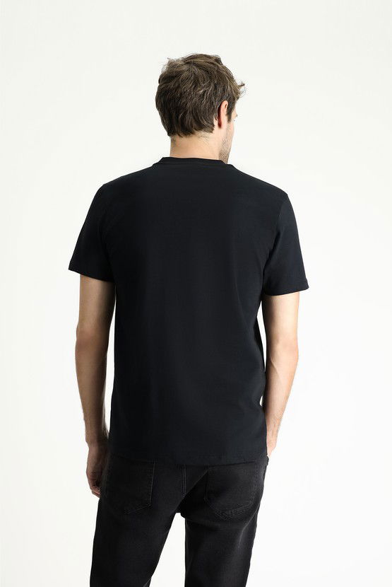 Erkek Giyim - Bisiklet Yaka Slim Fit Dar Kesim Süprem Pamuk Tişört