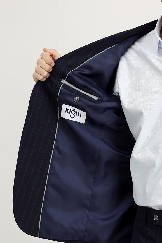 Erkek Giyim - Regular Fit Çizgili Takım Elbise