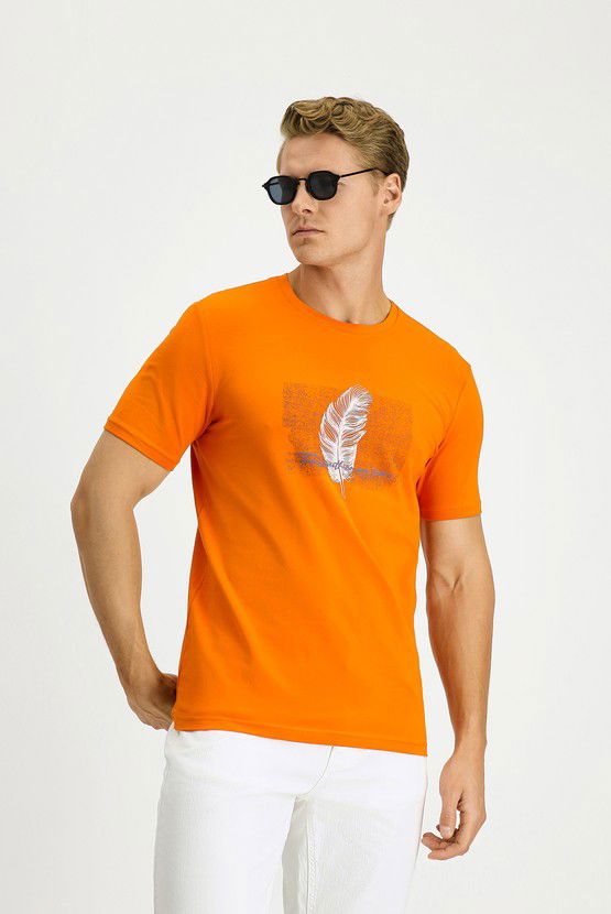 Erkek Giyim - Bisiklet Yaka Slim Fit Dar Kesim Baskılı Pamuklu Tişört