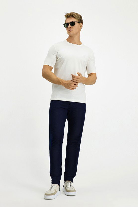 Erkek Giyim - Bisiklet Yaka Slim Fit Dar Kesim Süprem Pamuklu Tişört