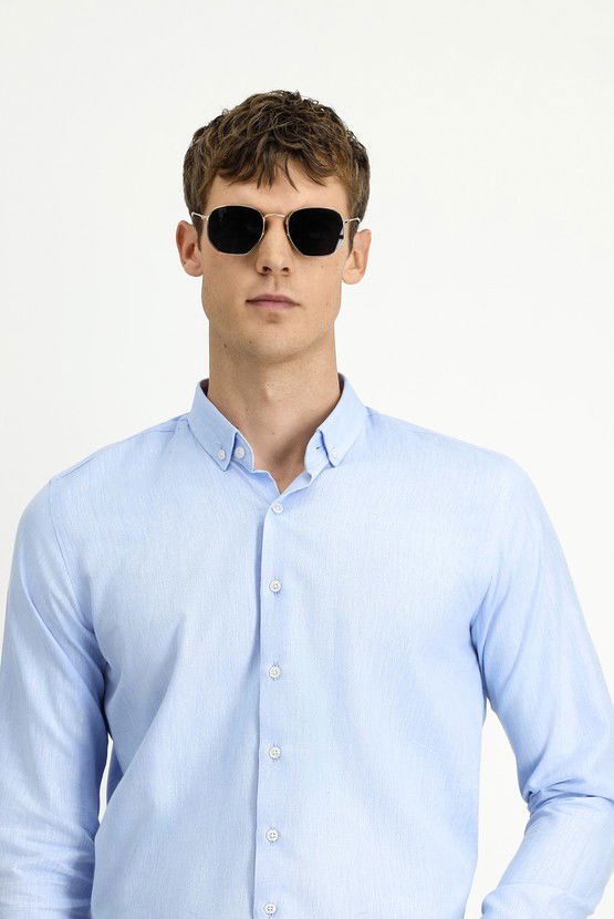 Erkek Giyim - Uzun Kol Slim Fit Dar Kesim Pamuklu Keten Karışımlı Düğmeli Yaka Gömlek